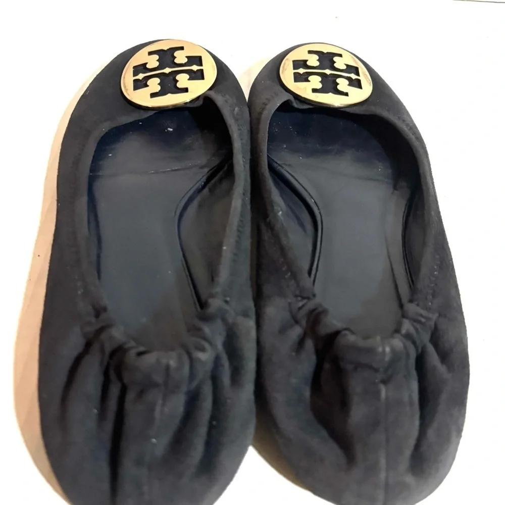 Tory Burch size 7  suede ballet flats round toes